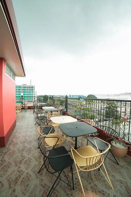 950 Condotel Angeles Daire