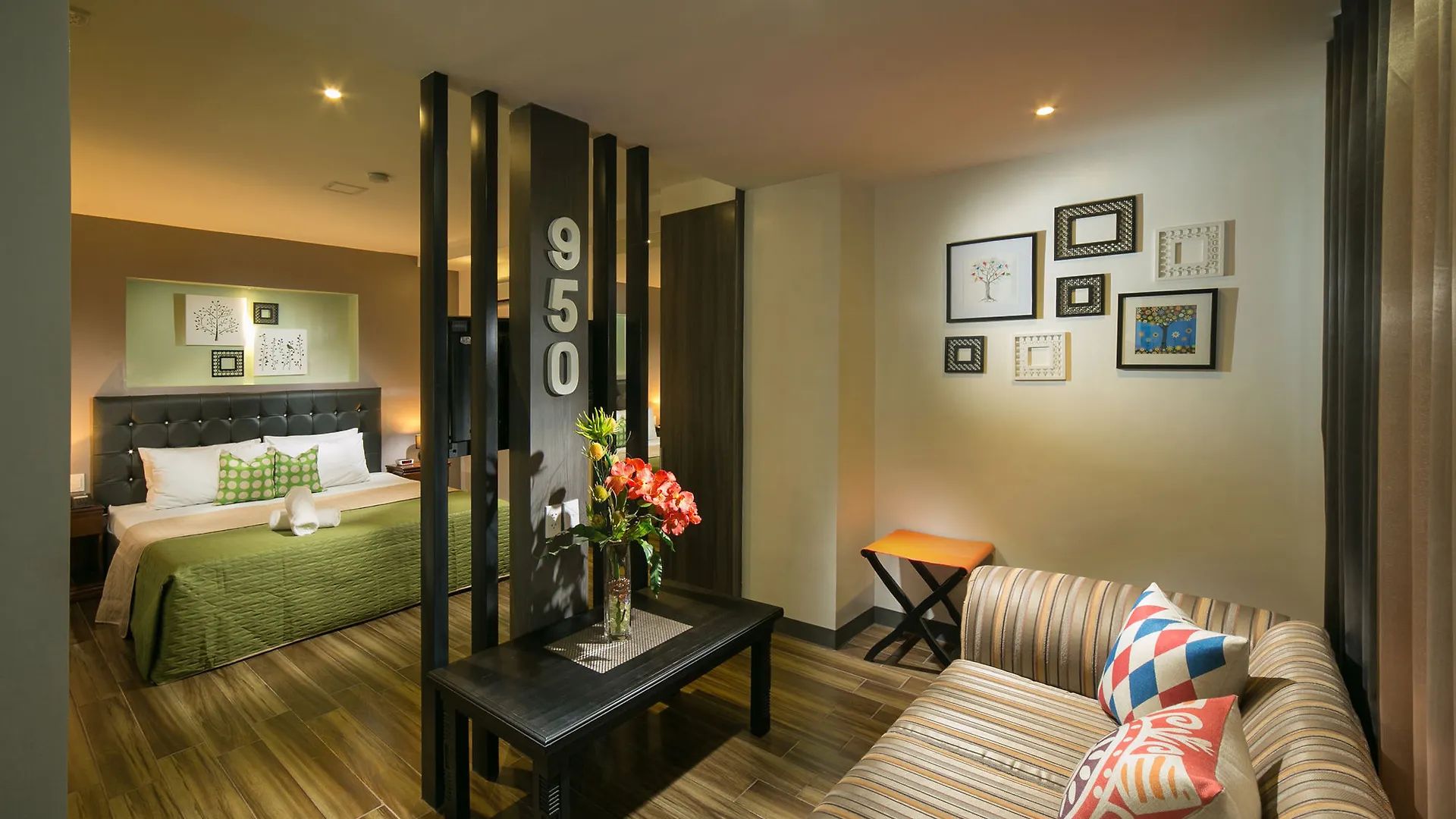 950 Condotel Angeles Daire